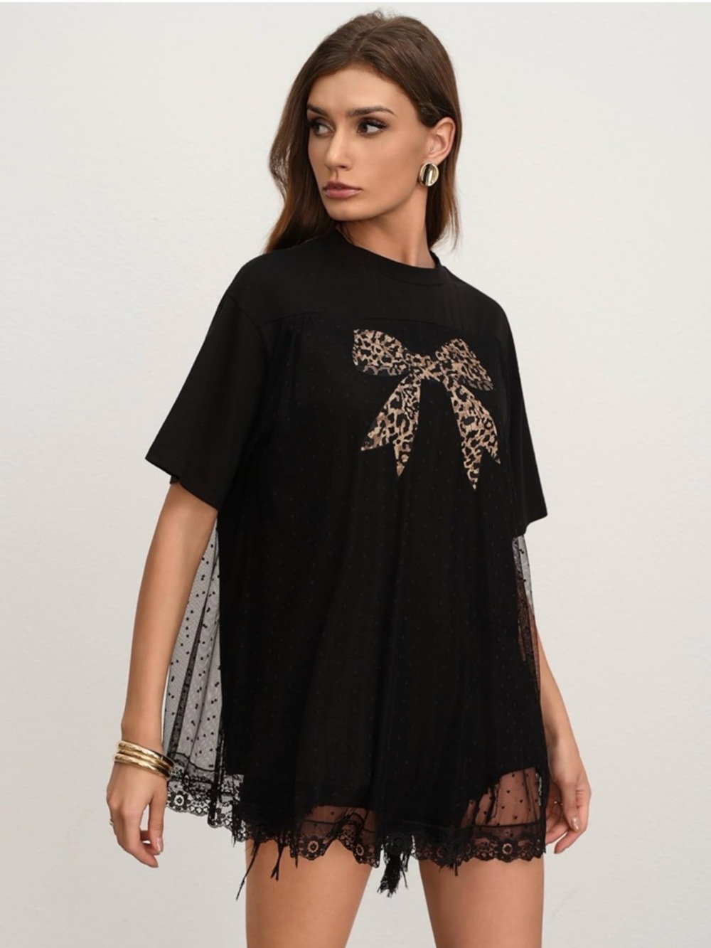 NWT edgy bow tee